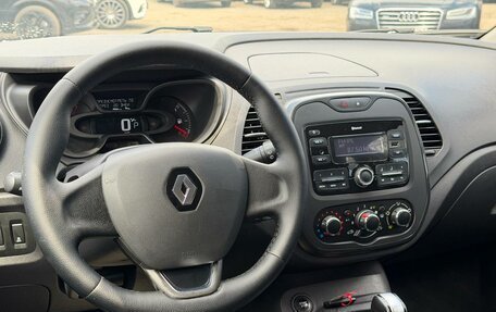 Renault Kaptur I рестайлинг, 2018 год, 1 199 000 рублей, 23 фотография