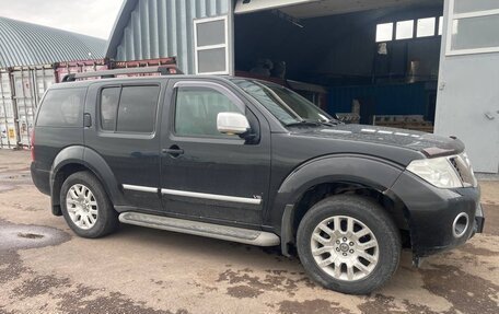 Nissan Pathfinder, 2011 год, 1 200 000 рублей, 6 фотография