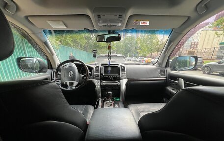 Toyota Land Cruiser 200, 2015 год, 5 100 000 рублей, 2 фотография