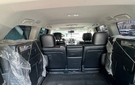 Toyota Land Cruiser 200, 2015 год, 5 100 000 рублей, 4 фотография