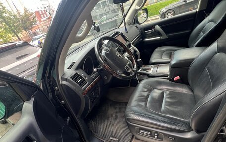 Toyota Land Cruiser 200, 2015 год, 5 100 000 рублей, 7 фотография