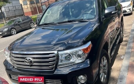 Toyota Land Cruiser 200, 2015 год, 5 100 000 рублей, 10 фотография