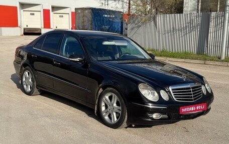 Mercedes-Benz E-Класс, 2007 год, 935 000 рублей, 3 фотография