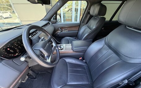 Land Rover Range Rover IV рестайлинг, 2023 год, 16 900 000 рублей, 18 фотография