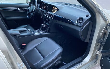 Mercedes-Benz C-Класс, 2011 год, 1 550 000 рублей, 15 фотография