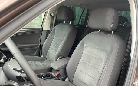 Volkswagen Tiguan II, 2019 год, 2 650 000 рублей, 16 фотография