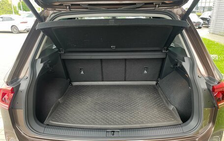 Volkswagen Tiguan II, 2019 год, 2 650 000 рублей, 29 фотография