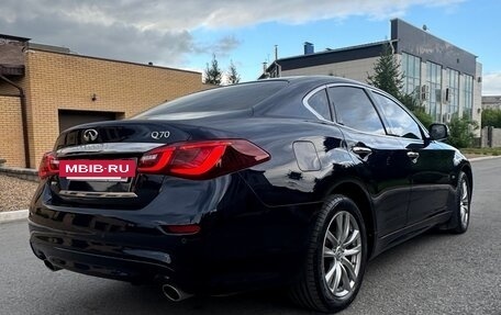 Infiniti Q70 I, 2015 год, 1 970 000 рублей, 4 фотография