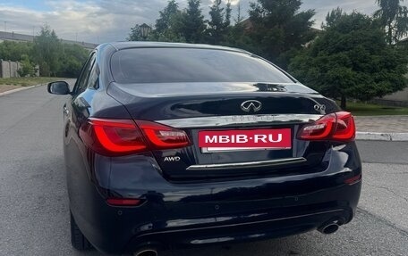 Infiniti Q70 I, 2015 год, 1 970 000 рублей, 3 фотография