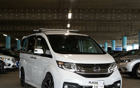 Honda Stepwgn IV, 2016 год, 1 899 000 рублей, 2 фотография