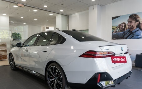 BMW 5 серия, 2024 год, 8 400 000 рублей, 4 фотография