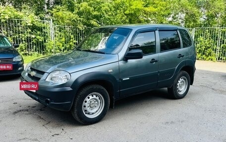 Chevrolet Niva I рестайлинг, 2013 год, 570 000 рублей, 2 фотография