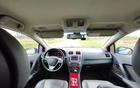 Toyota Avensis III рестайлинг, 2011 год, 1 225 000 рублей, 4 фотография