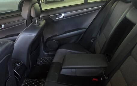 Mercedes-Benz C-Класс, 2013 год, 1 300 000 рублей, 6 фотография