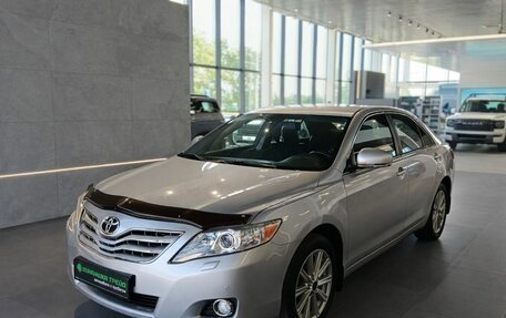 Toyota Camry, 2011 год, 1 850 000 рублей, 3 фотография