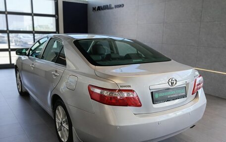 Toyota Camry, 2011 год, 1 850 000 рублей, 6 фотография