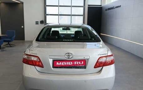Toyota Camry, 2011 год, 1 850 000 рублей, 5 фотография