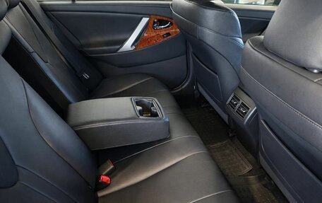 Toyota Camry, 2011 год, 1 850 000 рублей, 9 фотография
