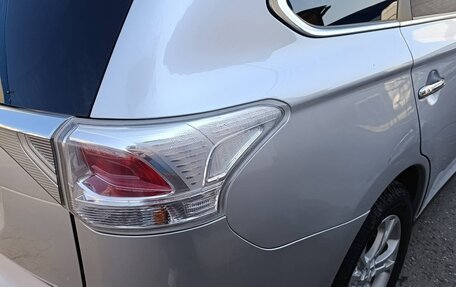 Mitsubishi Outlander III рестайлинг 3, 2013 год, 1 250 000 рублей, 11 фотография