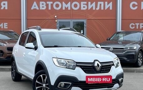 Renault Sandero II рестайлинг, 2020 год, 1 273 000 рублей, 3 фотография