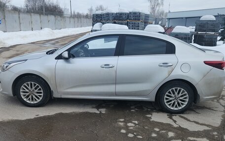 KIA Rio IV, 2017 год, 1 200 000 рублей, 2 фотография