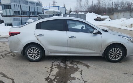 KIA Rio IV, 2017 год, 1 200 000 рублей, 3 фотография