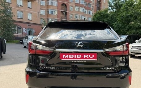 Lexus RX IV рестайлинг, 2017 год, 3 650 000 рублей, 4 фотография