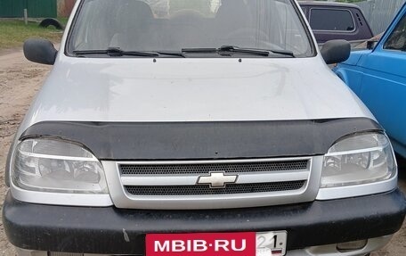 Chevrolet Niva I рестайлинг, 2005 год, 260 000 рублей, 2 фотография