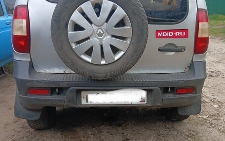 Chevrolet Niva I рестайлинг, 2005 год, 260 000 рублей, 4 фотография
