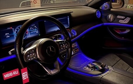 Mercedes-Benz E-Класс, 2019 год, 2 900 000 рублей, 8 фотография