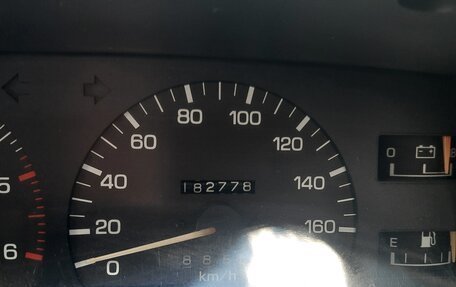 Toyota Hilux Surf III рестайлинг, 1991 год, 890 000 рублей, 7 фотография