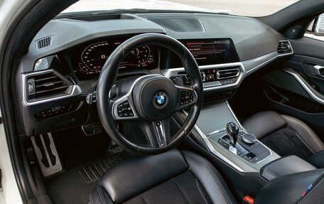 BMW 3 серия, 2019 год, 3 895 000 рублей, 13 фотография
