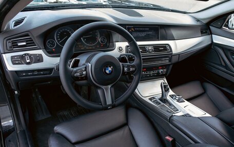 BMW 5 серия, 2010 год, 1 895 000 рублей, 13 фотография