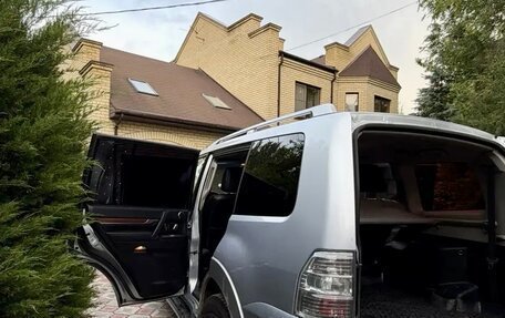 Mitsubishi Pajero IV, 2008 год, 1 350 000 рублей, 3 фотография