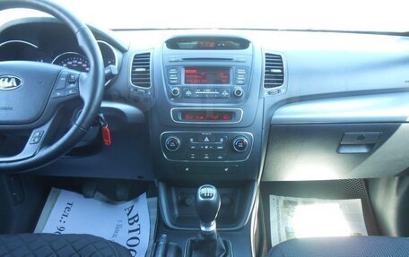 KIA Sorento II рестайлинг, 2013 год, 11 фотография