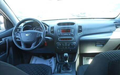 KIA Sorento II рестайлинг, 2013 год, 7 фотография