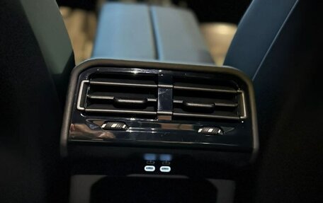 BMW 5 серия, 2025 год, 7 890 000 рублей, 19 фотография