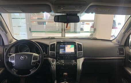 Toyota Land Cruiser 200, 2014 год, 3 675 000 рублей, 11 фотография