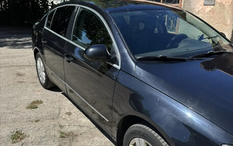 Volkswagen Passat B6, 2006 год, 850 000 рублей, 1 фотография