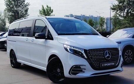 Mercedes-Benz V-Класс, 2022 год, 6 615 000 рублей, 3 фотография