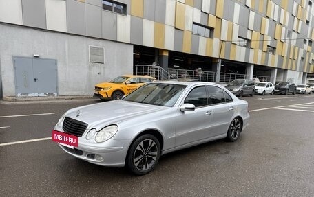 Mercedes-Benz E-Класс, 2002 год, 680 000 рублей, 11 фотография