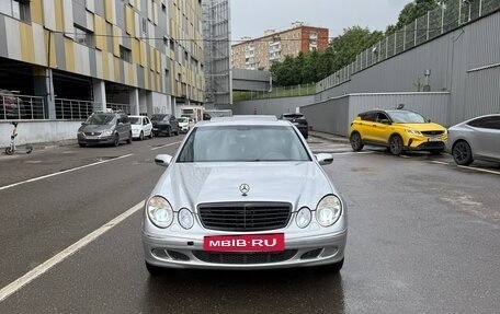 Mercedes-Benz E-Класс, 2002 год, 680 000 рублей, 10 фотография