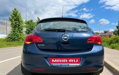 Opel Astra J, 2011 год, 1 100 000 рублей, 5 фотография