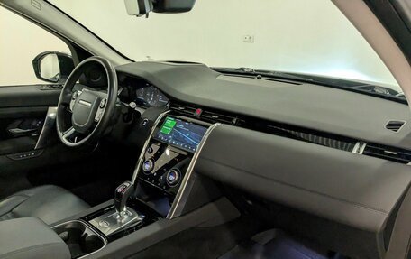 Land Rover Discovery Sport I рестайлинг, 2020 год, 3 815 000 рублей, 19 фотография