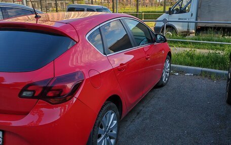 Opel Astra J, 2014 год, 450 000 рублей, 2 фотография
