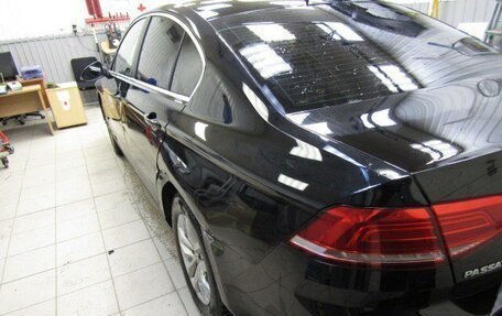Volkswagen Passat B8 рестайлинг, 2018 год, 950 000 рублей, 3 фотография