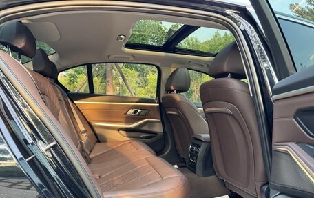 BMW 3 серия, 2023 год, 3 750 000 рублей, 10 фотография