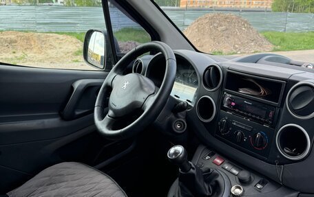 Peugeot Partner II рестайлинг 2, 2012 год, 600 000 рублей, 10 фотография