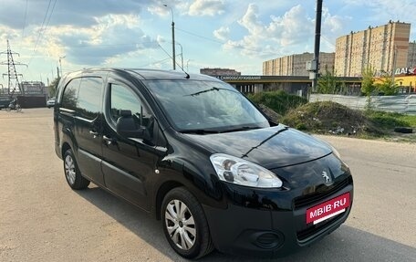 Peugeot Partner II рестайлинг 2, 2012 год, 600 000 рублей, 13 фотография