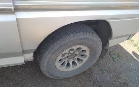 Mitsubishi Delica III, 1993 год, 675 000 рублей, 12 фотография